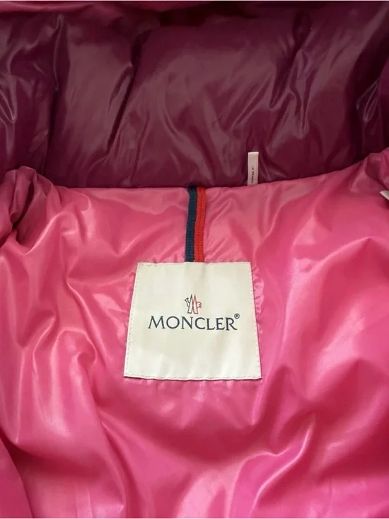 Authentic Moncler Women’s Puffer Jacket Size 0 ( my size XS/S ) - Picture 14 of 16